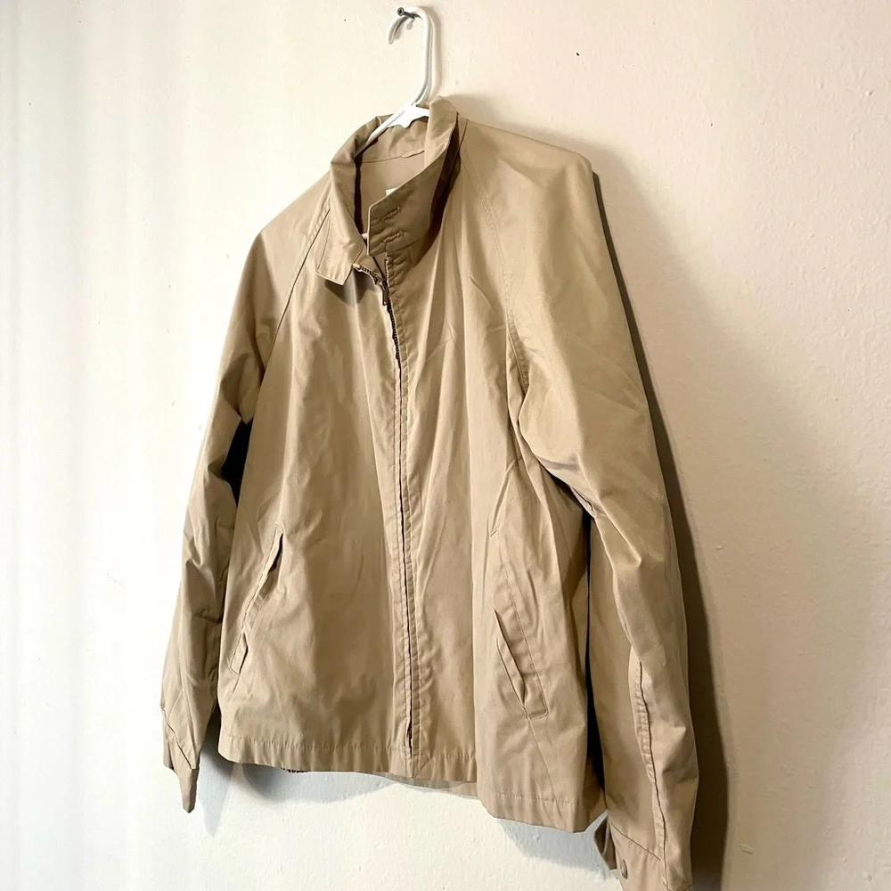 London Fog stylish beige